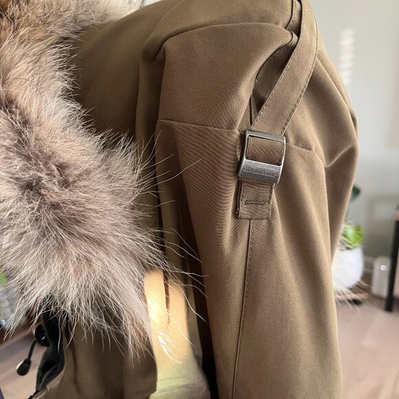 Like New Canada Goose Victoria Parka – Military Green, Women's Size S - Picture 6 of 15